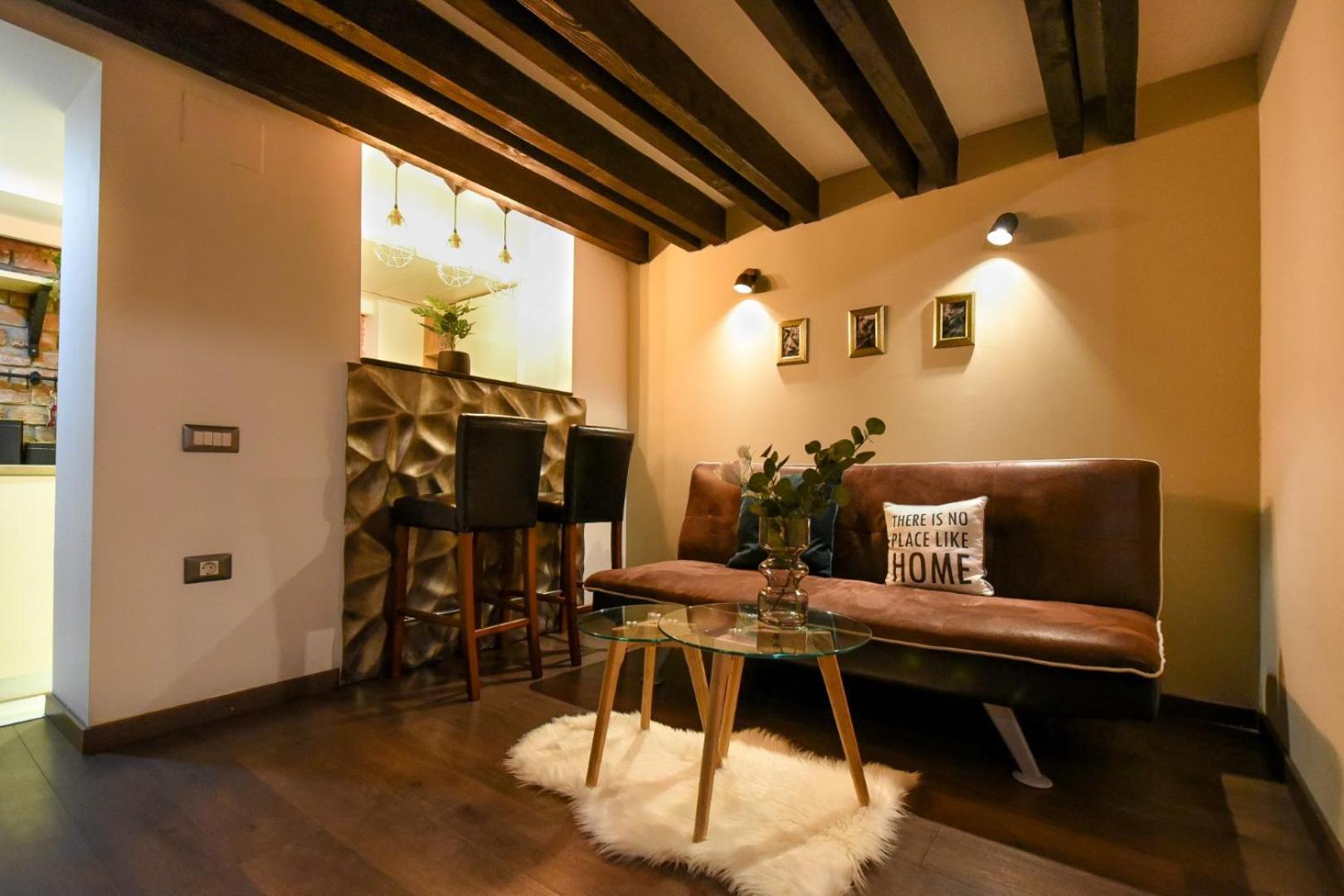 Central Comfort - Duplex-Style Studios On Regina Elisabeta Bucureşti Ngoại thất bức ảnh